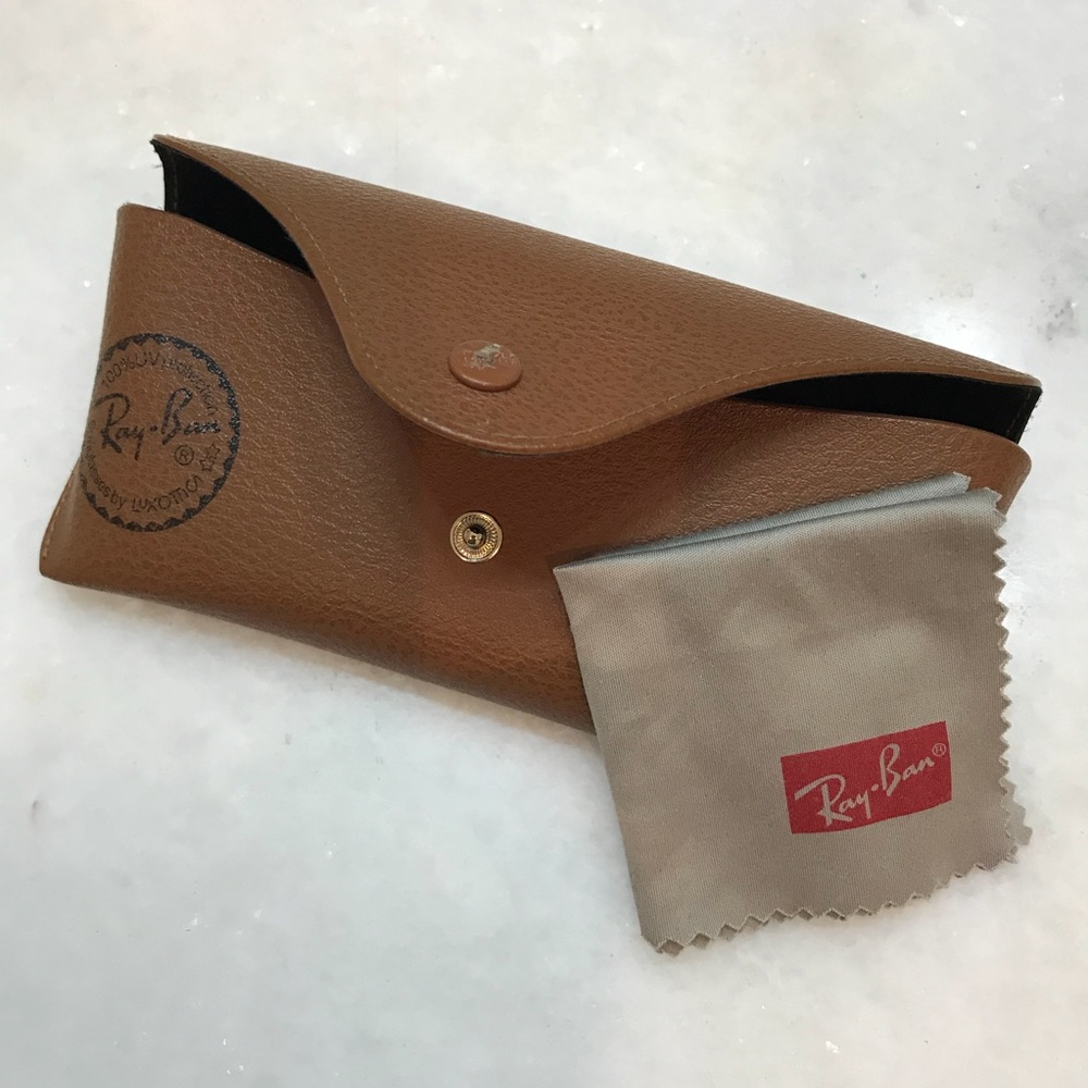 Red polarized ray ban sunglasses with case - Picture 6 of 8